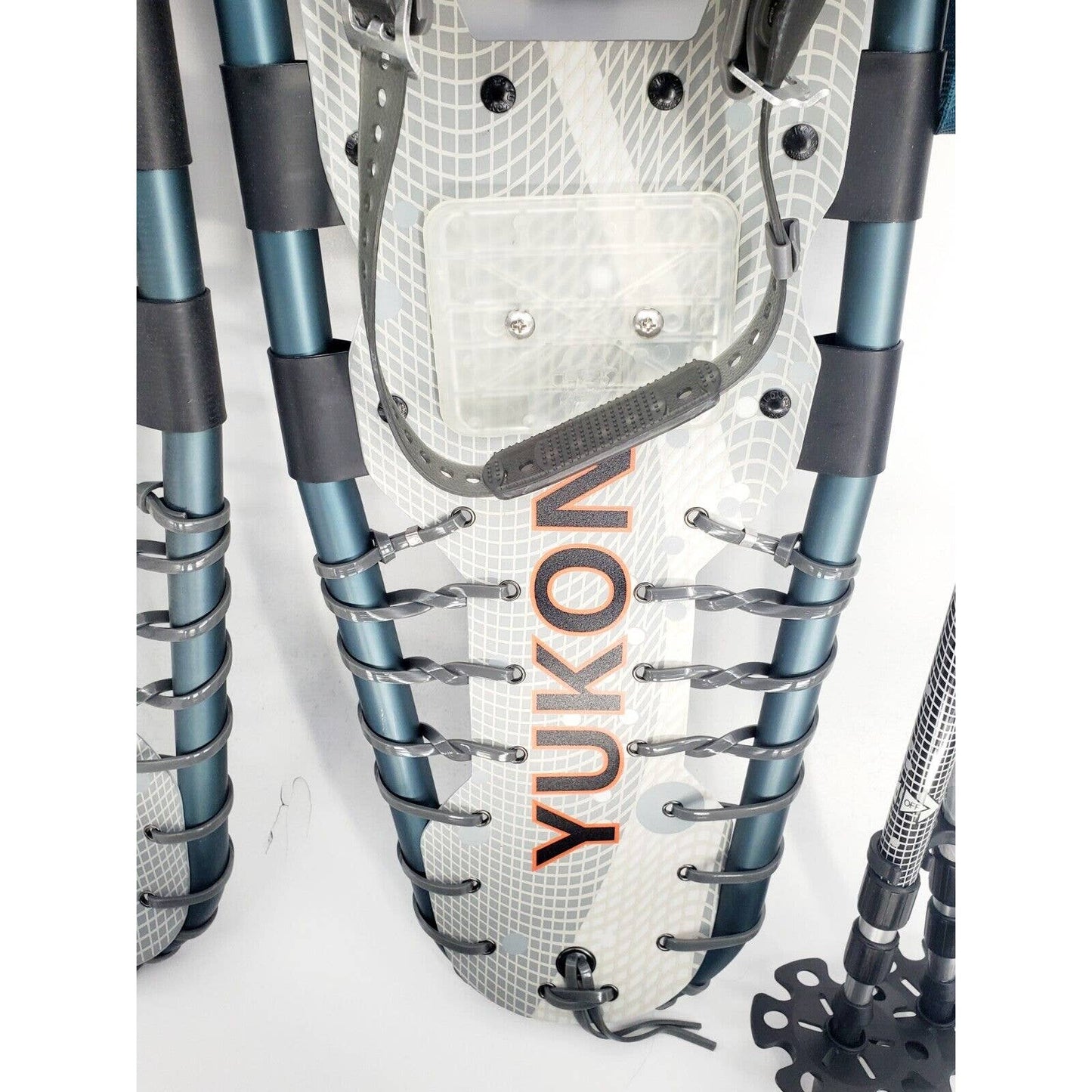 Yukon Mountain Profile 930 Aluminum Snowshoes 9" x 30" With Bag And Poles Blue