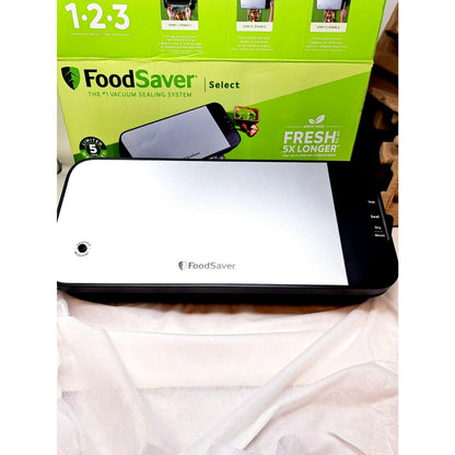 FoodSaver VS2120 Vacuum Sealer. NEW